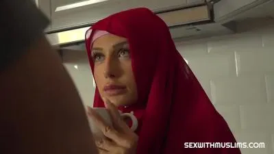 Sexy muslim girl spreads cash